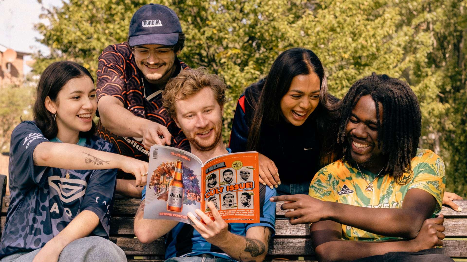 中立球场举 中立球场举