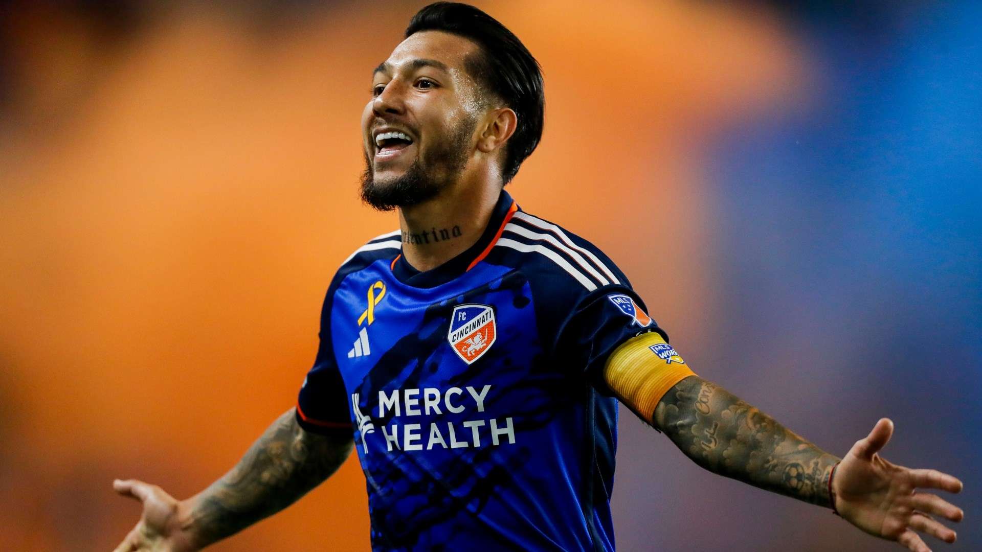 背后隐藏着 背后隐藏着