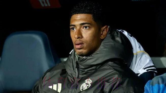 马卡:贝林厄姆接近伤愈复出 阿隆索可能会变阵 马卡:贝林厄姆接近伤愈复出 阿隆索可能会变阵